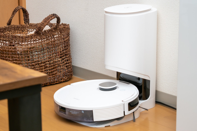 コスパ抜群で妥協なしの機能！ エコバックスの最新ロボット掃除機
