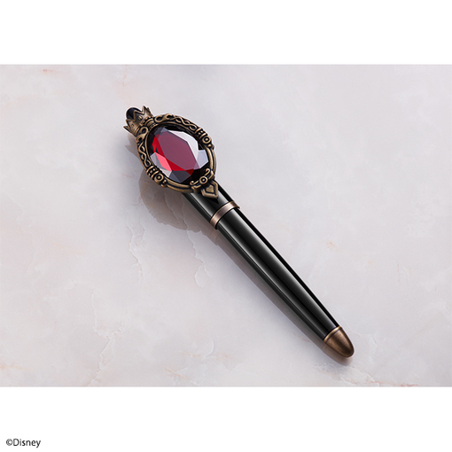 ツイステ』に登場するマジカルペンのレプリカ万年筆が抽選受付開始。各