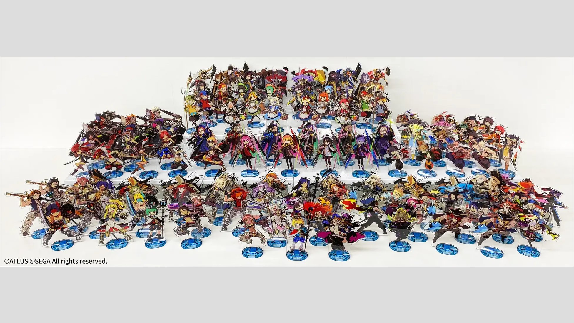 世界樹の迷宮』シリーズのキャラクターアクリルスタンド786種、背景