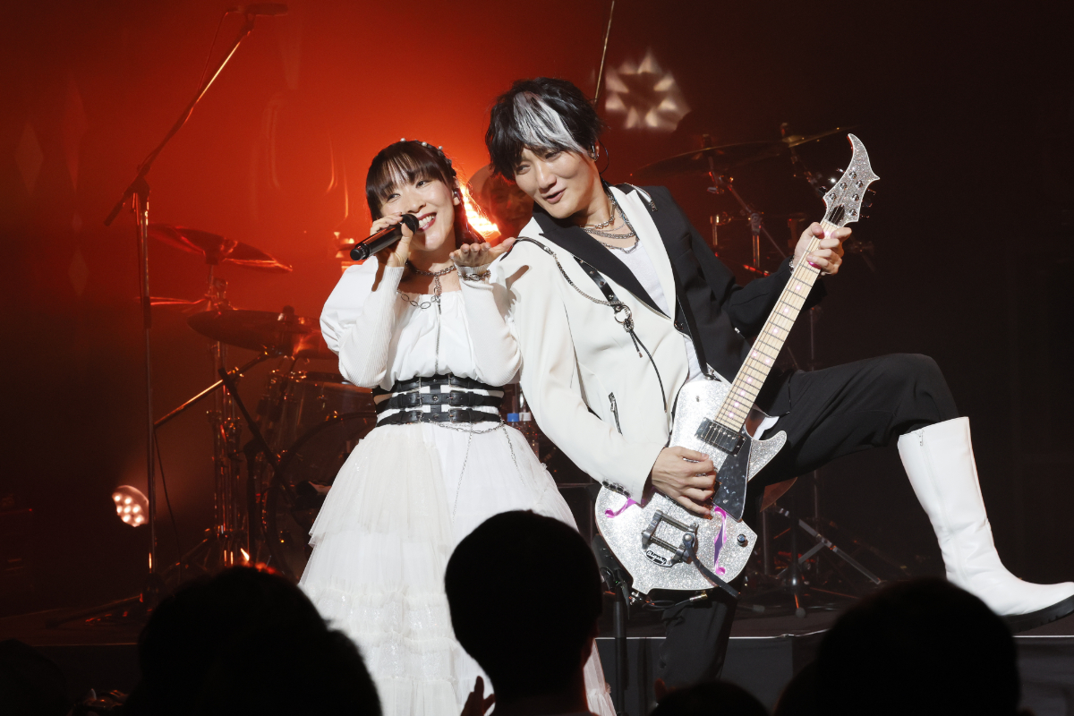 angela デビュー20周年を締めくくった〆ライヴ開催、2日間に渡り