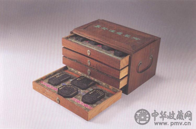 清御制罗汉赞墨(16锭) 收藏资讯|艺术家|书画家|书画名人|书法家-中华收藏网