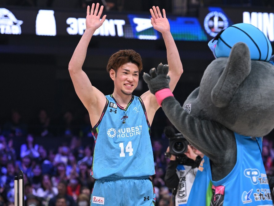 佐賀バルーナーズに試練、『3ポイントシュート王』の金丸晃輔が右膝前