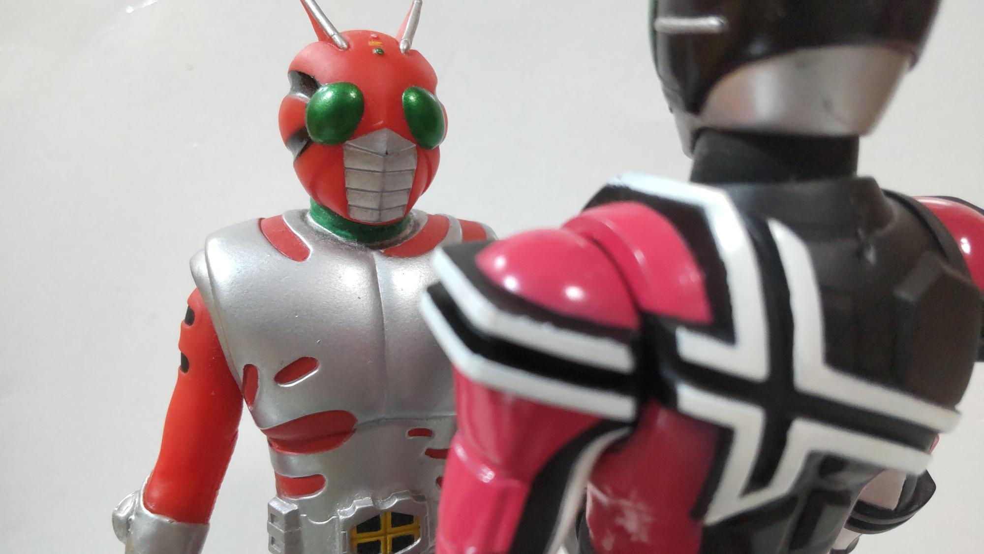 昭和と平成、あなたはどっち派？】仮面ライダー同士が仲間割れを起こし