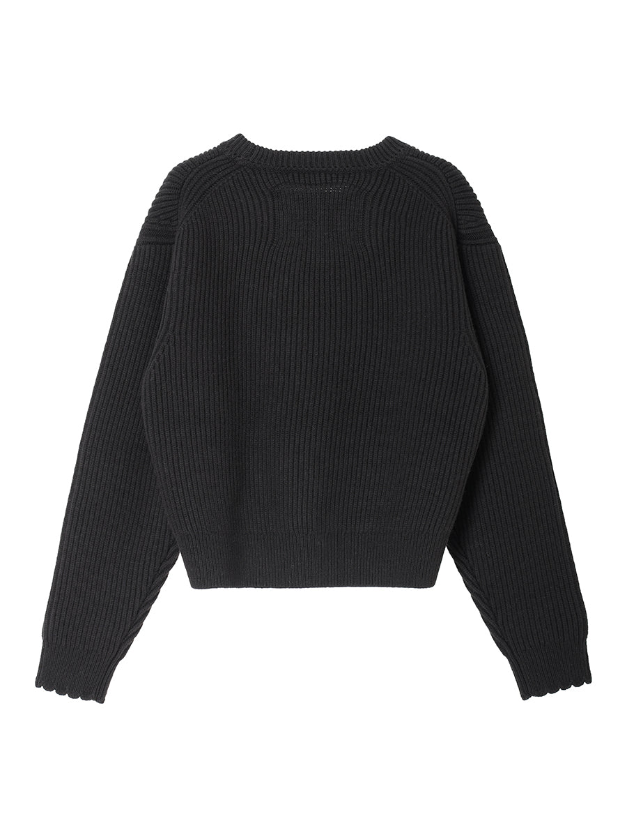 04_BLACK_03_5530568d-9318-4312