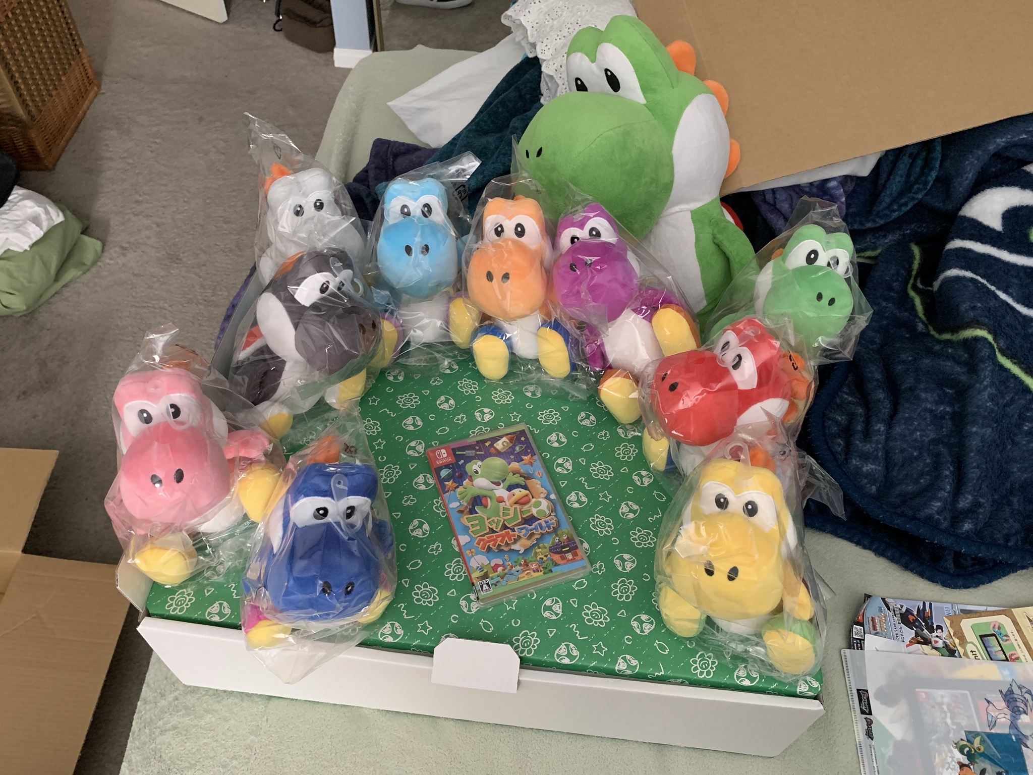 ヨッシークラフトワールド』のぬいぐるみ(S)10種セットの開封画像が