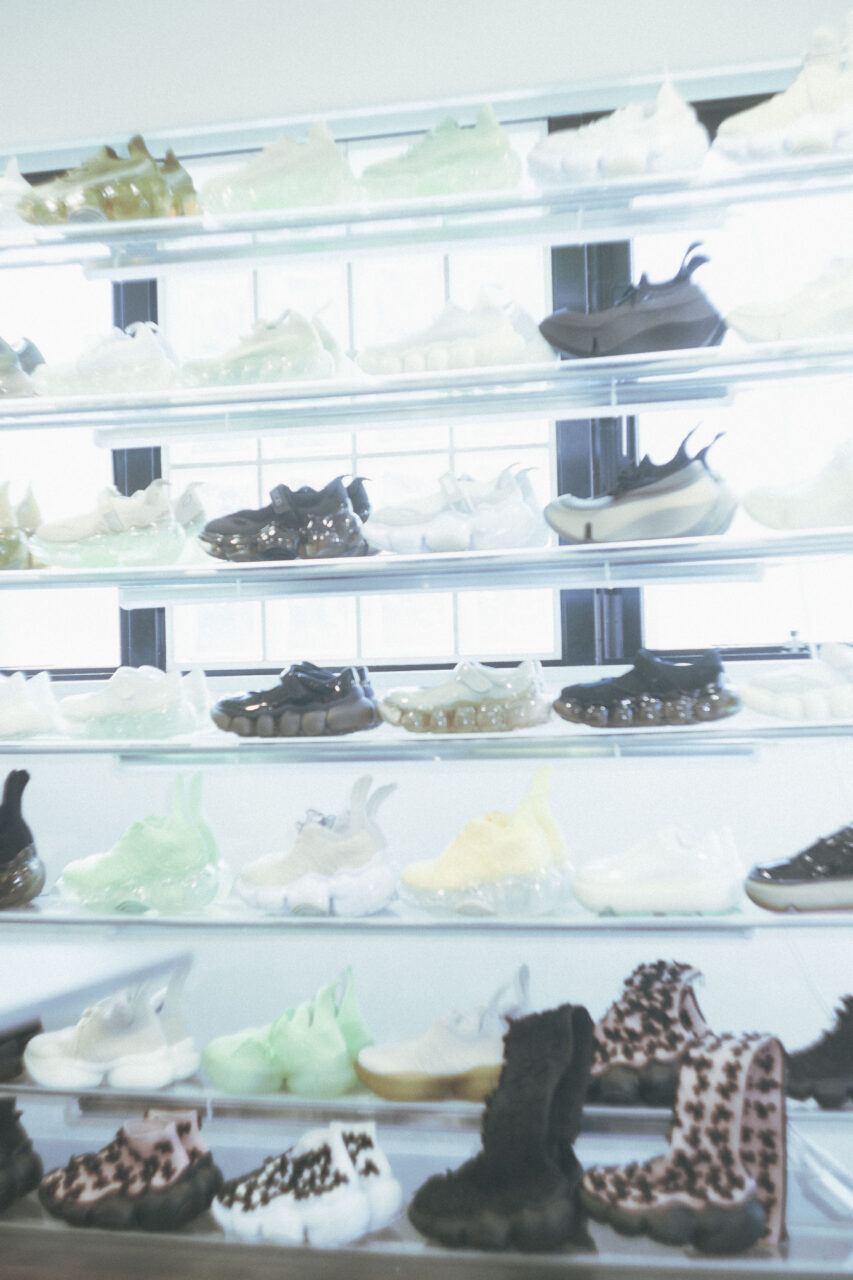 Mikio Sakabe sheds light on the unique identity of 'grounds