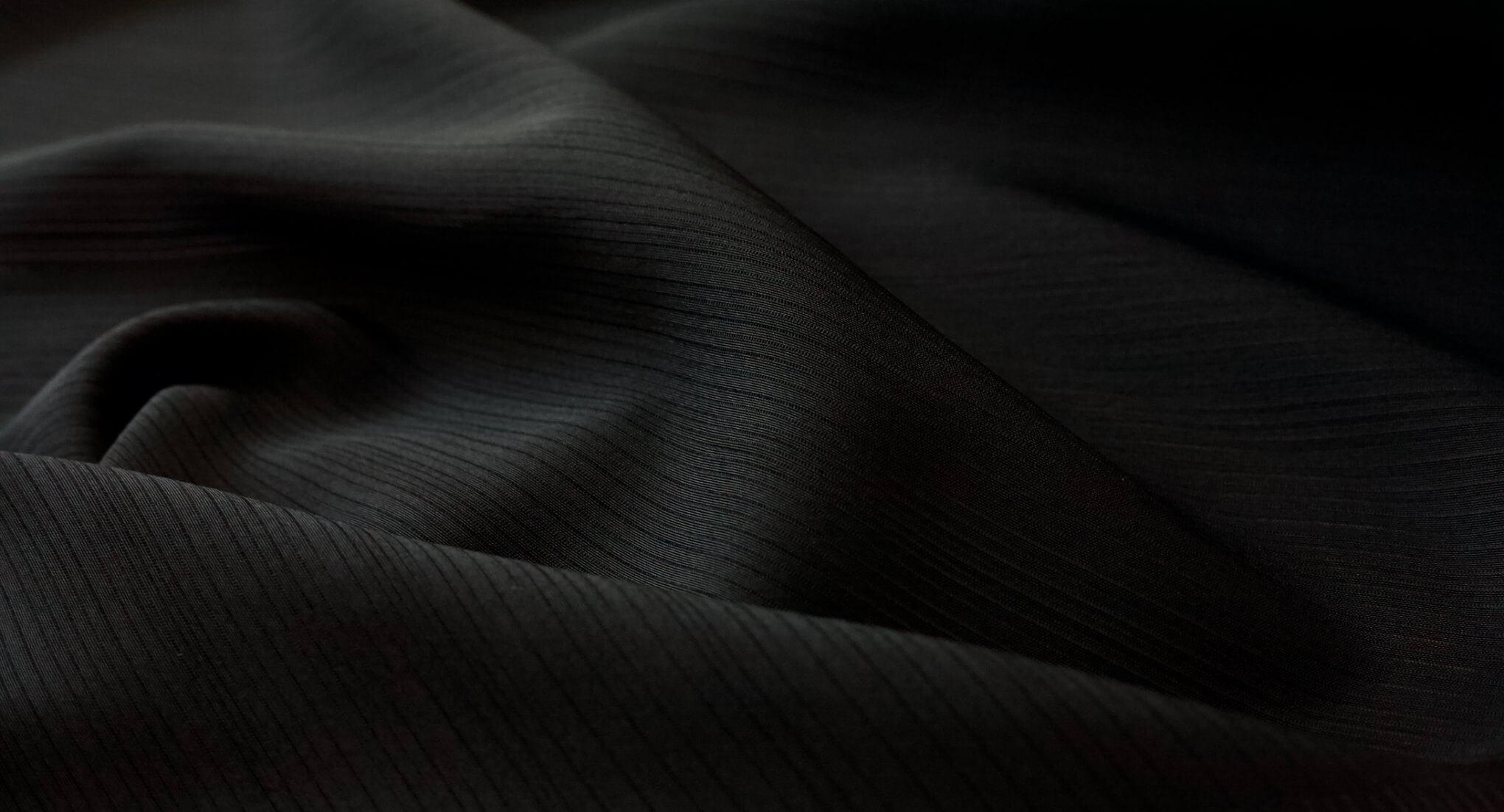 絽 -ro- [絽 反物]黒｜日本の布の衣