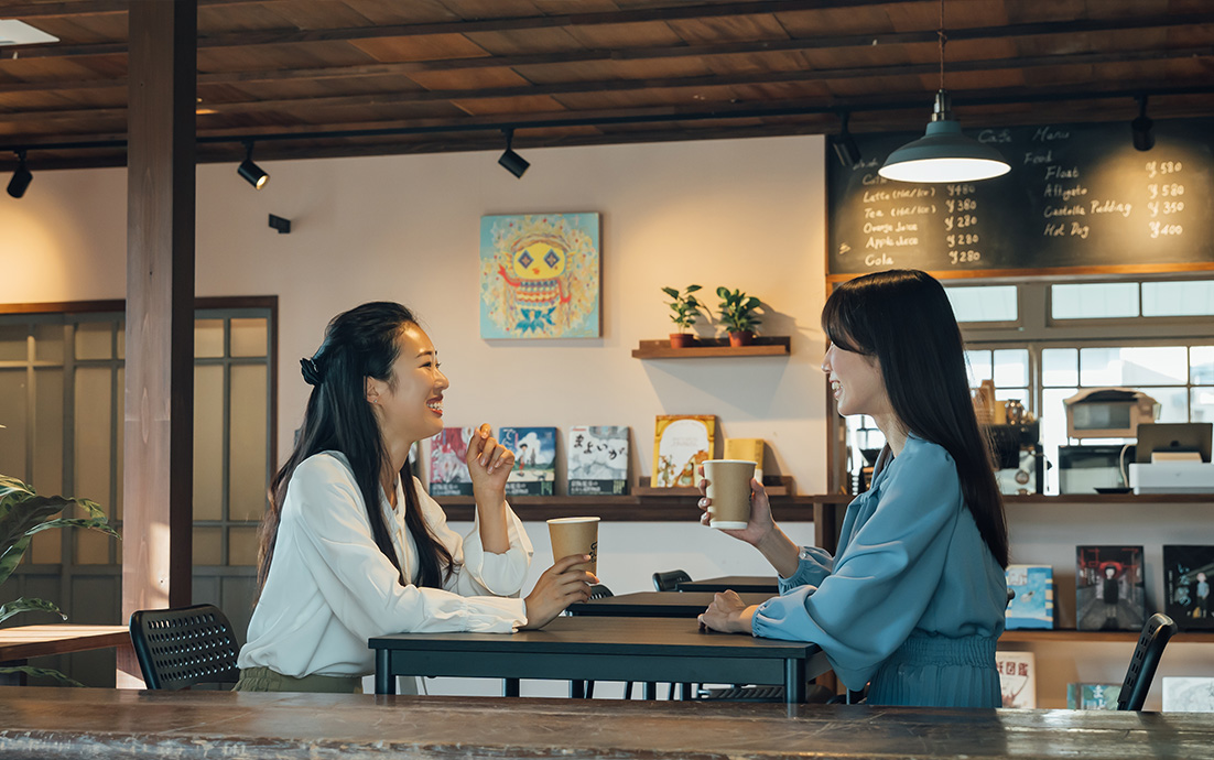 妖怪ブックカフェ｜NIPPONIA播磨福崎 蔵書の館