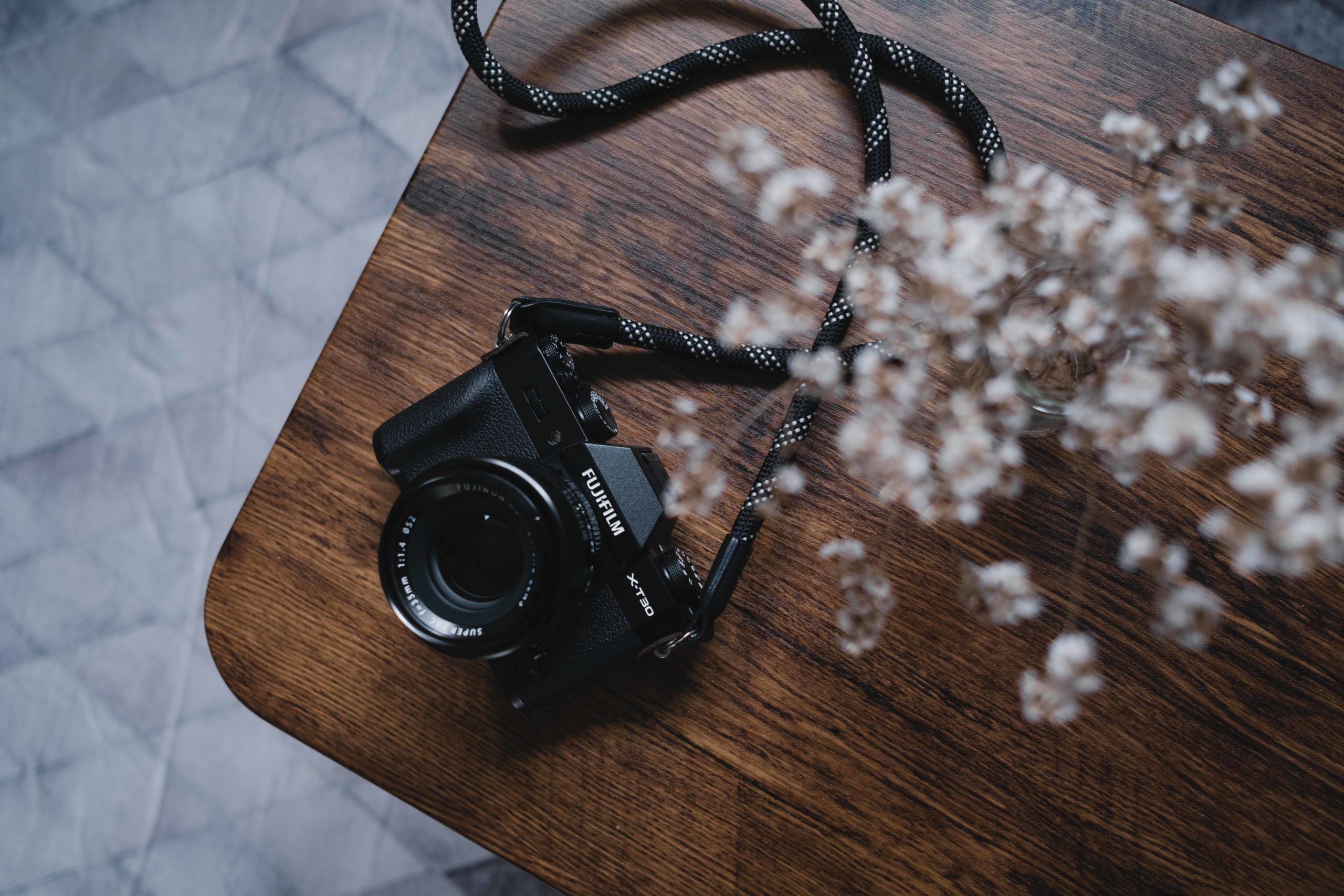 XF23mm F2 R WR レビュー｜軽量・コンパクト、機動力の優れた広角単