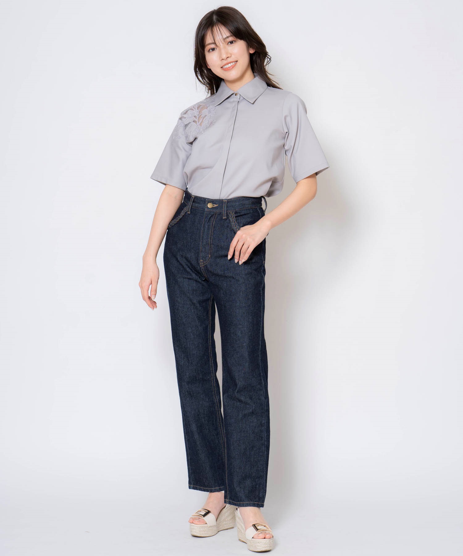 エンブロイダリーシャツ | シャツ・ブラウス | NOELA OFFICIAL WEB STORE