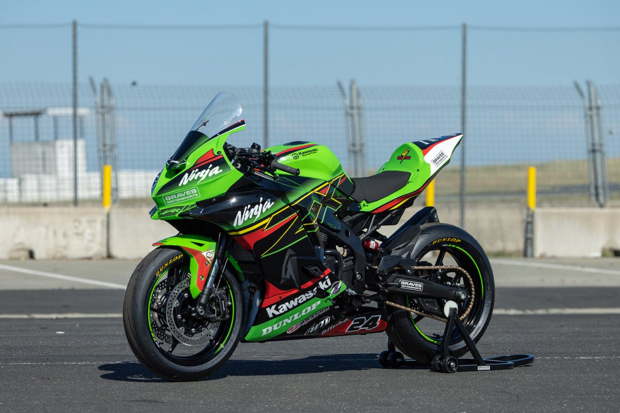 Graves Motorsports RACE Bodywork Graphics Set - Kawasaki ZX-4RR