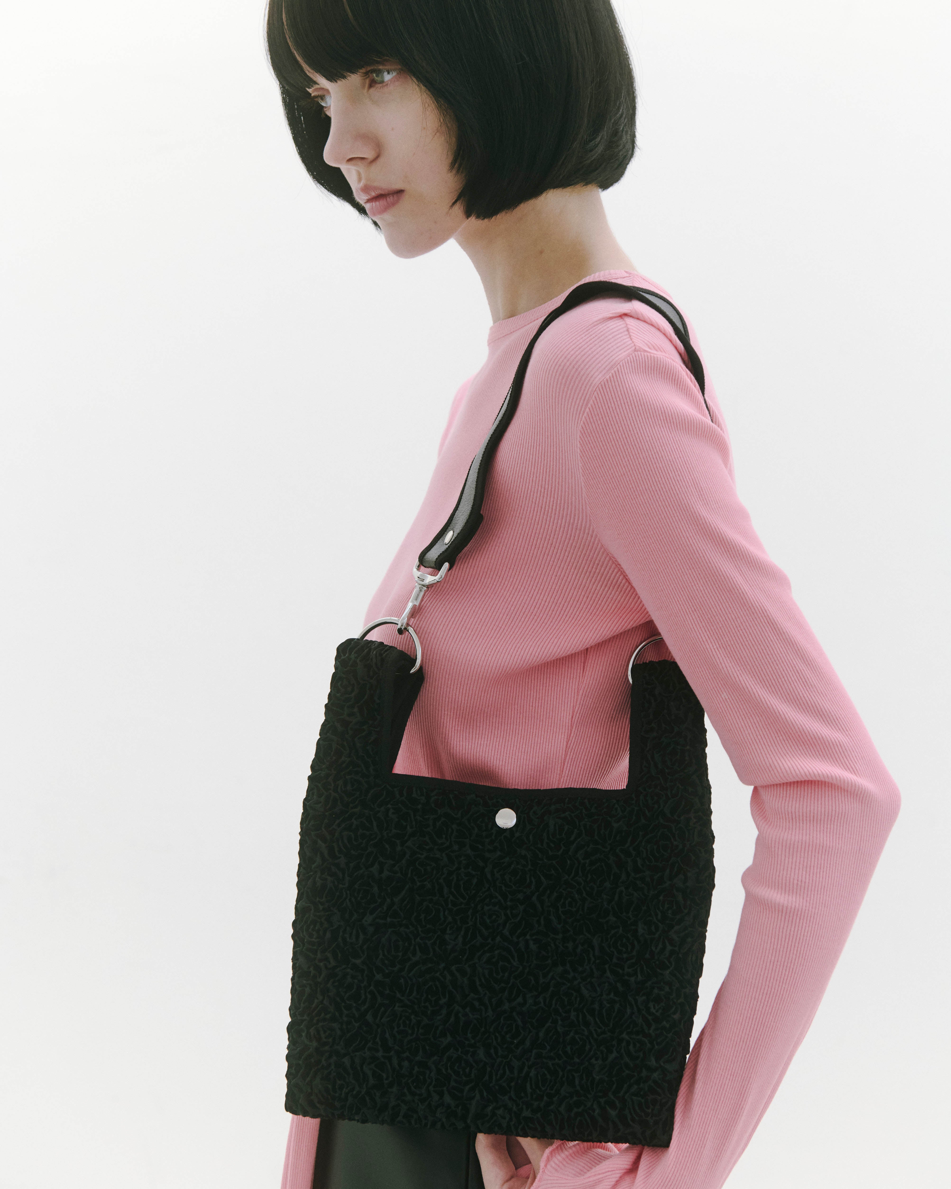 nori enomoto｜black shirring series