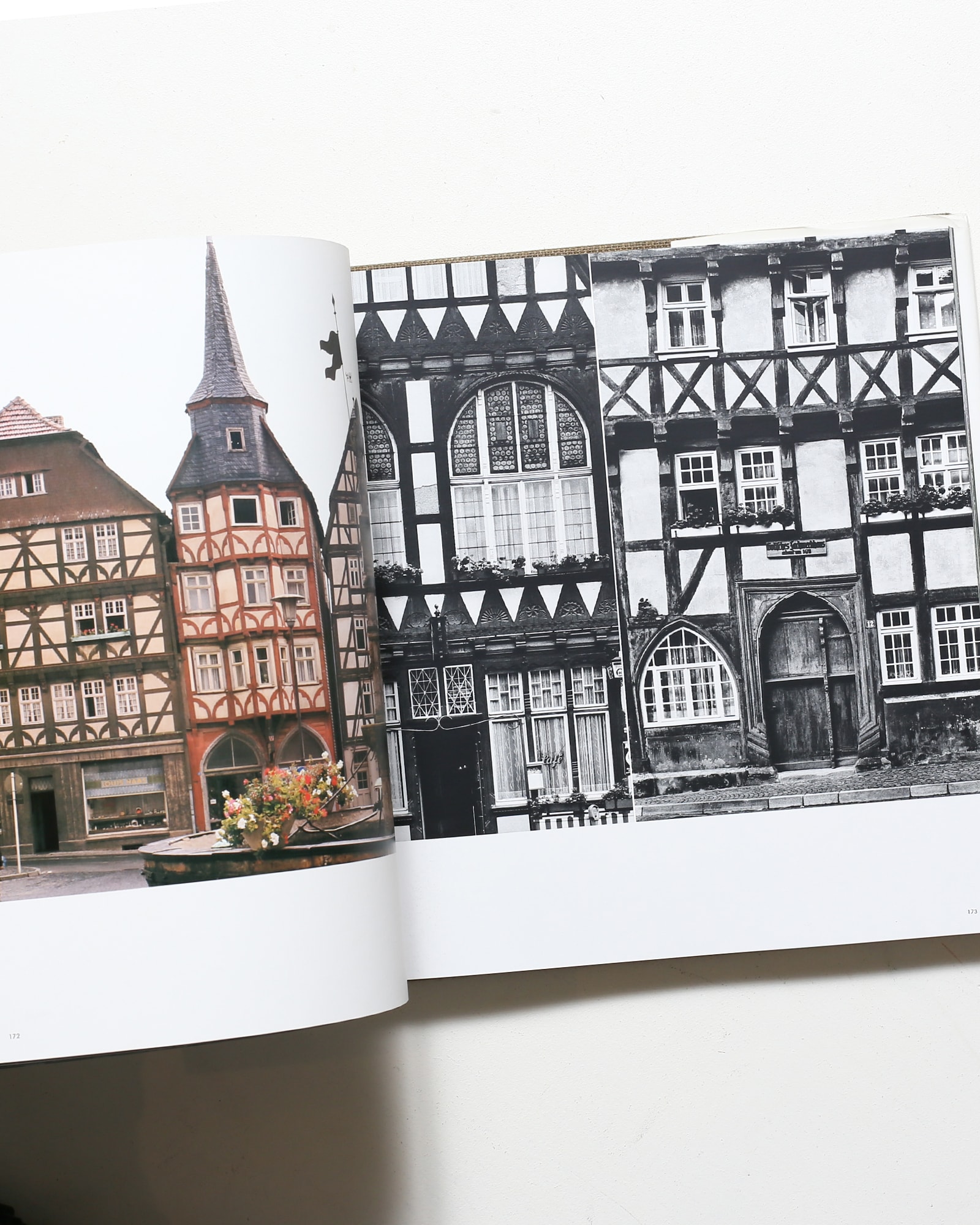 木の民家 ヨーロッパ | 二川幸夫 | nostos books ノストスブックス