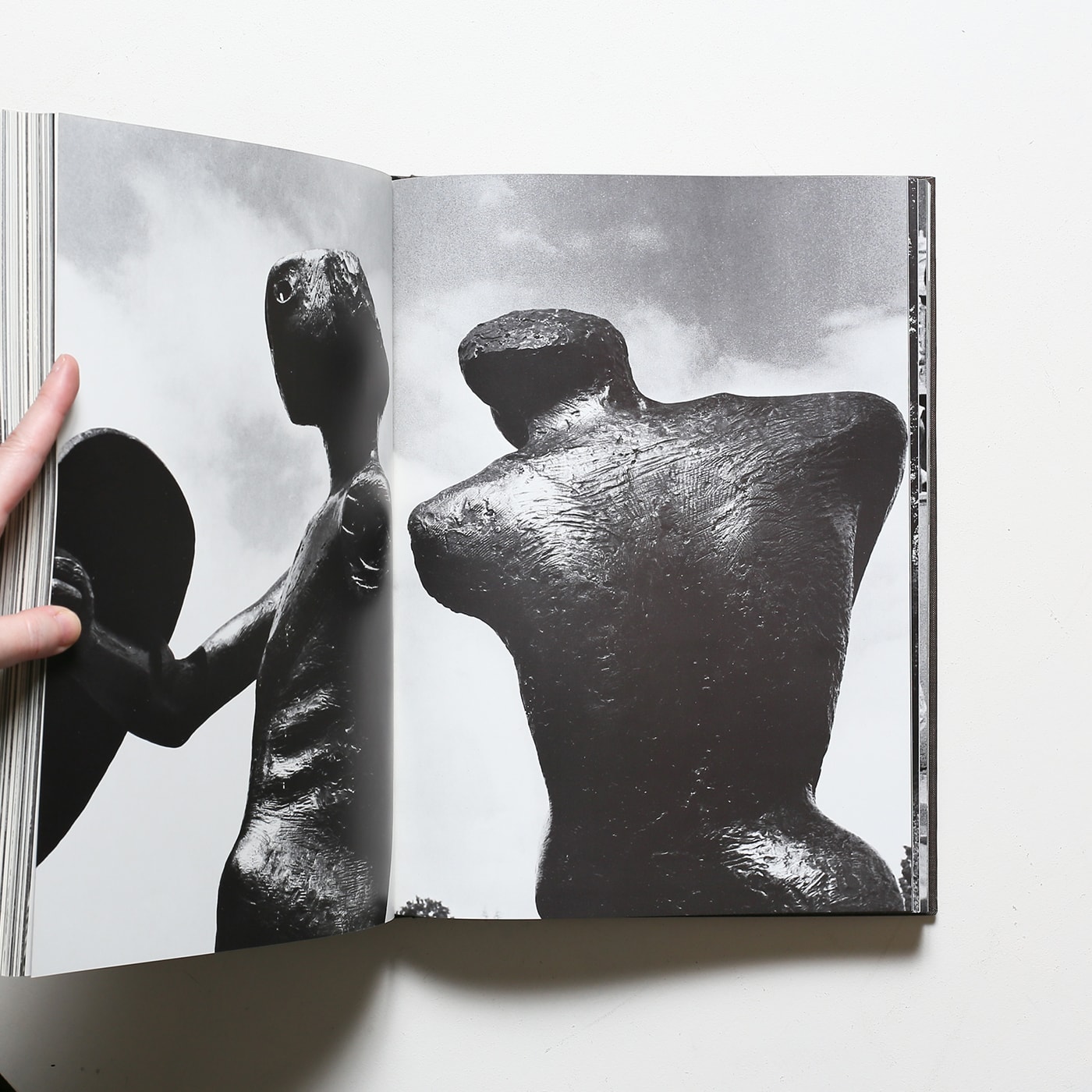 Henry Moore | ヘンリー・ムーア | nostos books ノストスブックス