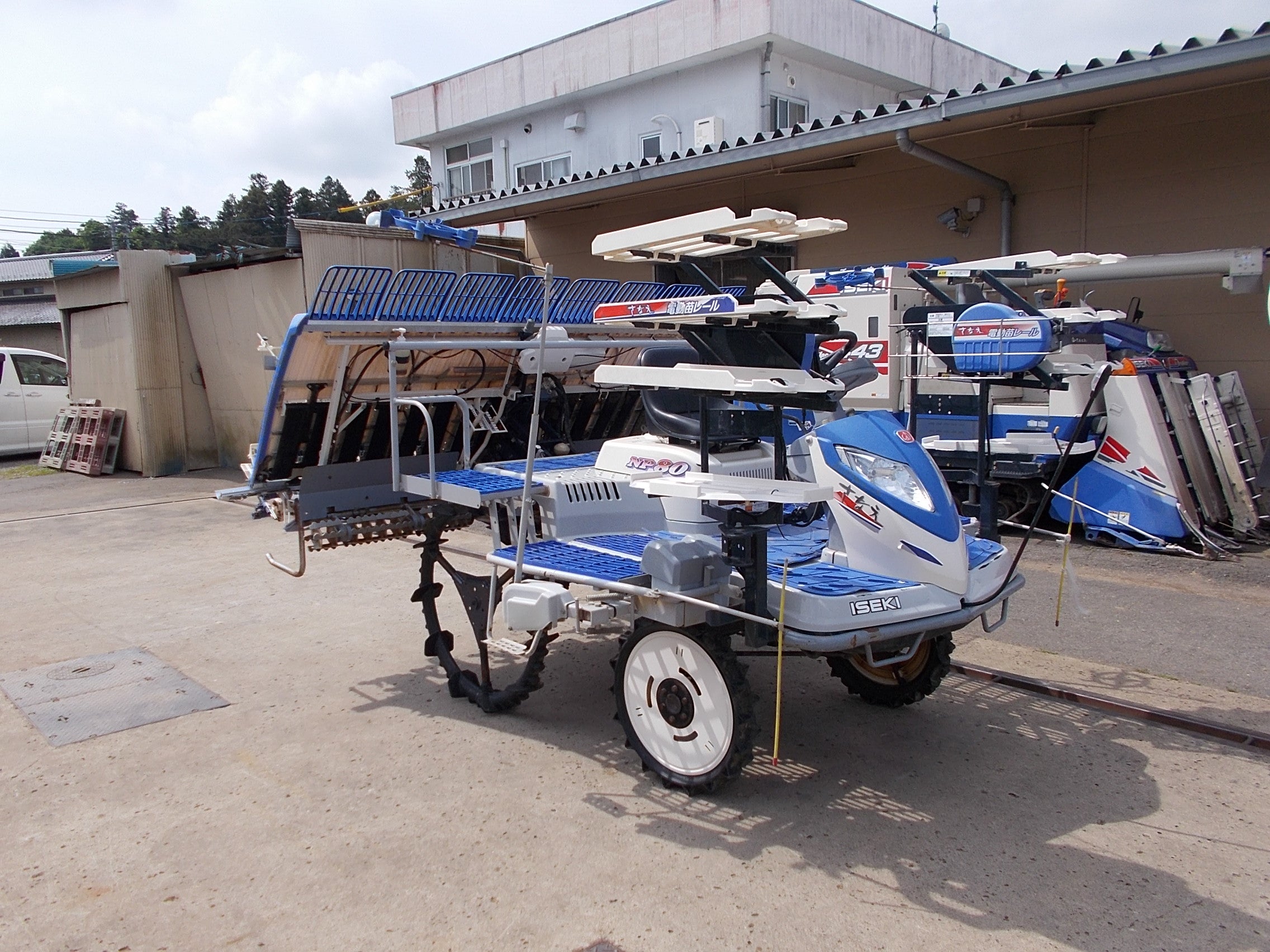 イセキ 中古 田植機 NP80D-L8 8条 ディゼルエンジン – 農キング