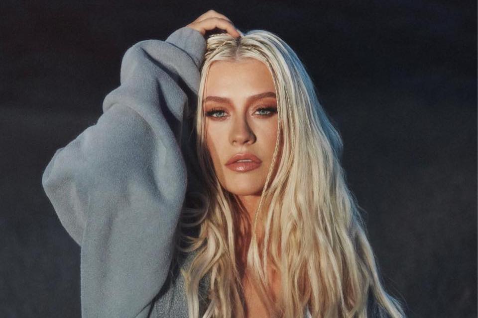 クリスティーナ・アギレラ、ニュー・シングル“Learning To Fly”の音源