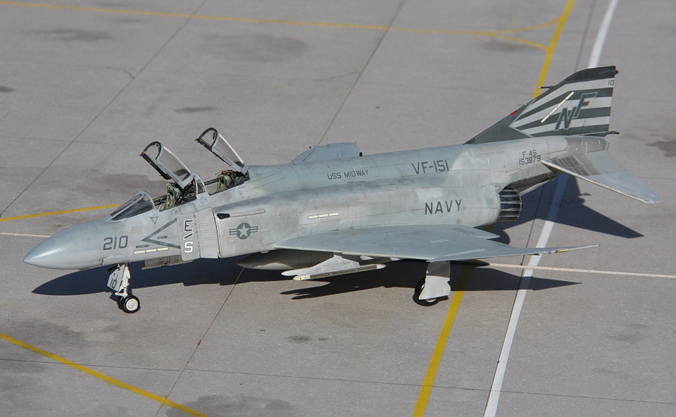 Hasegawa 1/72 - F-4S Phantom II - VF-151 #210 - Last Launch