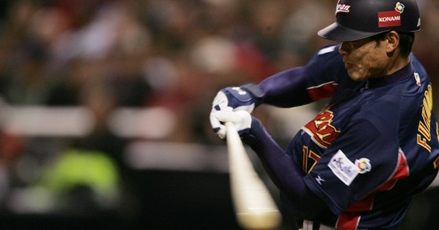 WBCを一度は辞退…“絶不調”福留孝介はなぜ“あの代打決勝弾”を放てたのか