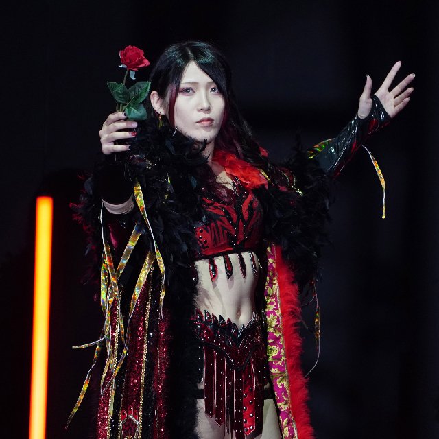 24歳のスターが来た」アメリカでも注目の的に…スターダム林下詩美が“心