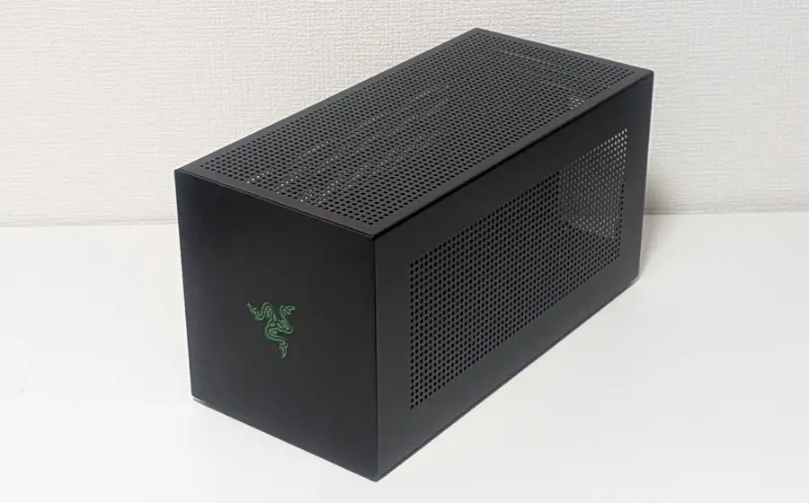 Razer Core X V2 実機レビュー 外付けGPUでビジネスPCがゲーミングPCに