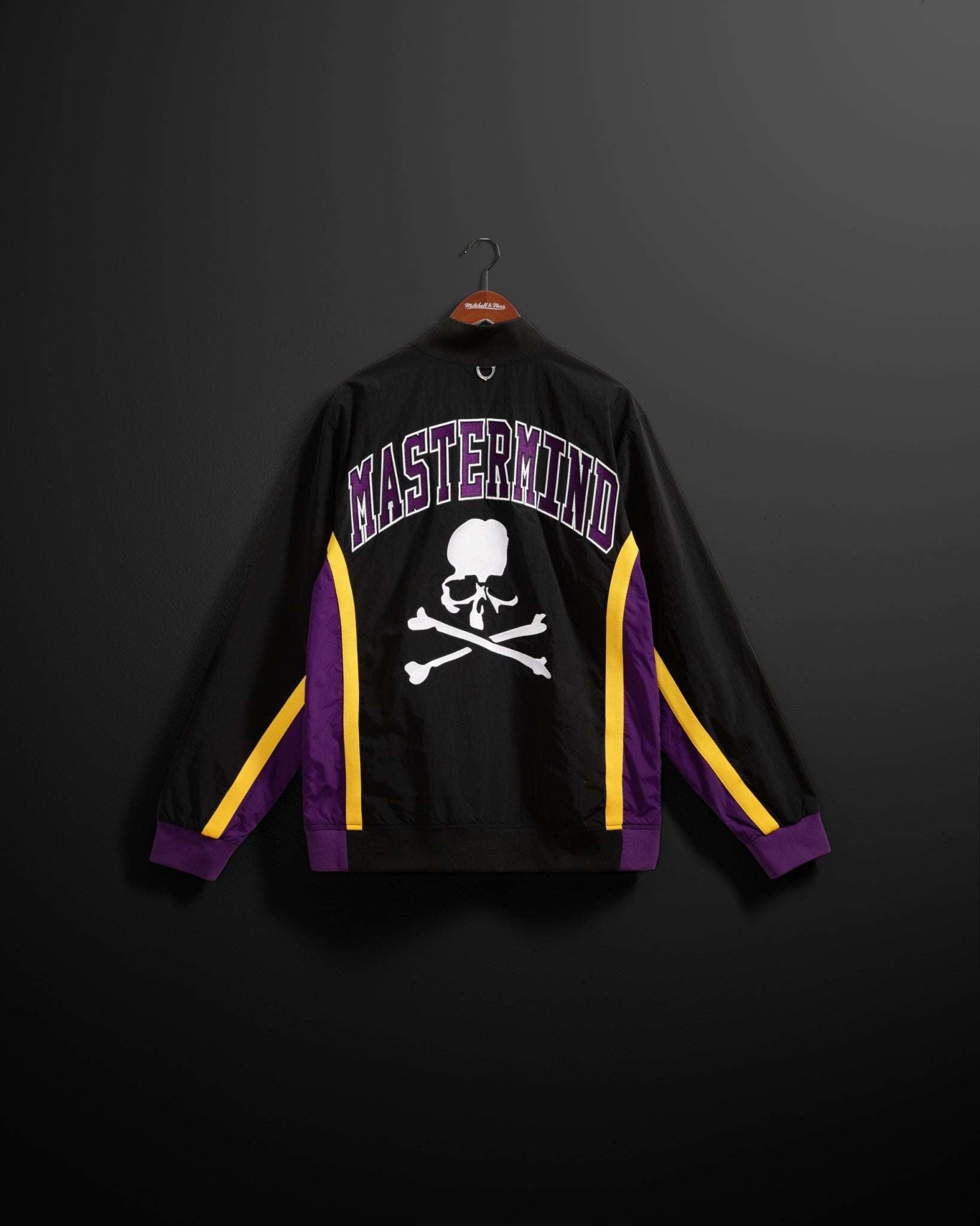 MASTERMIND WORLD × Mitchell&Ness COLLABORATION
