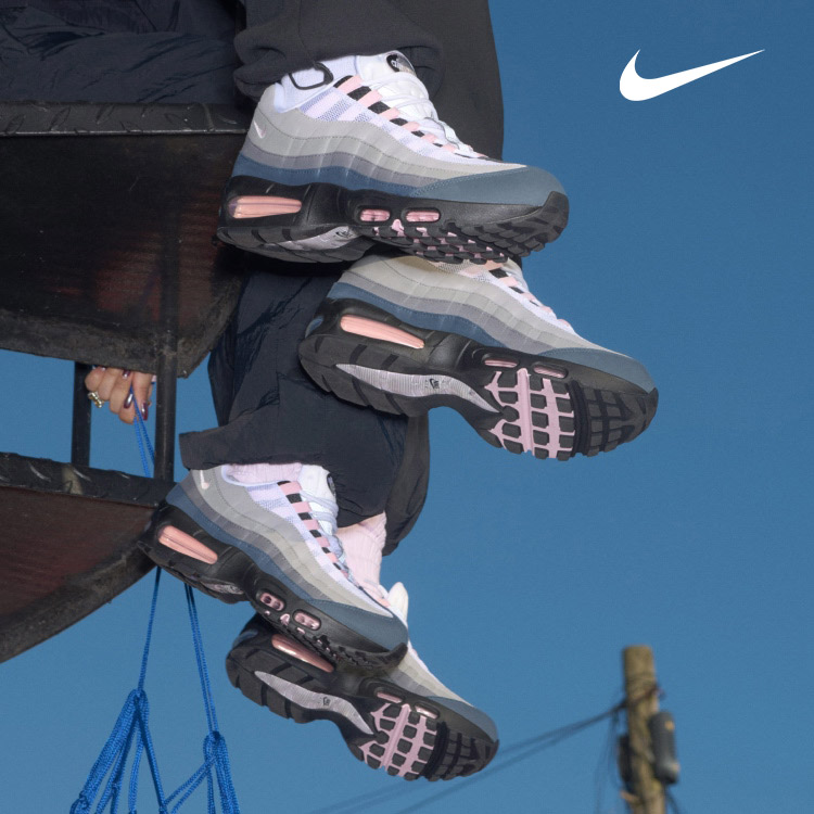 ナイキ スポーツウェア クラブ エッセンシャル ウィメンズ Tシャツ