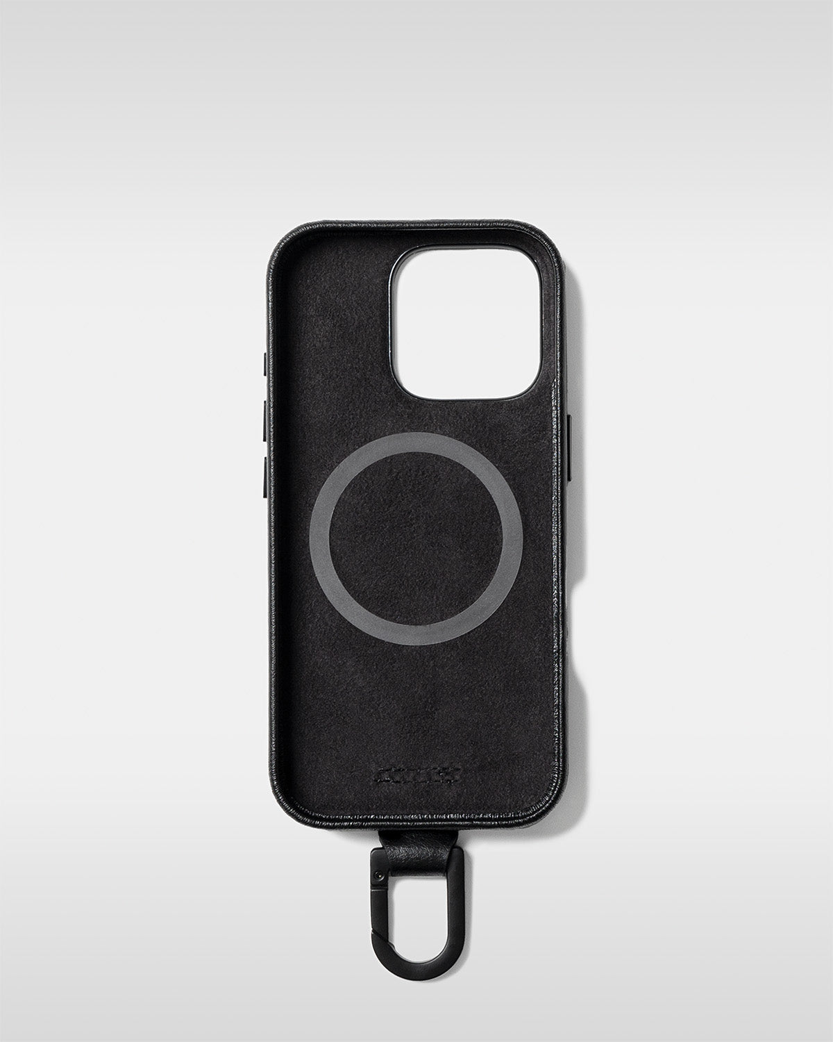 カラビナ付 iPhoneケース by Sean Wotherspoon – objcts.io