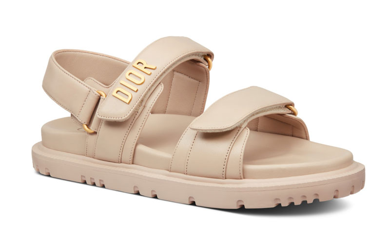 ディオール】の新作フラットサンダル5選！ DIORロゴのスポサンに注目を
