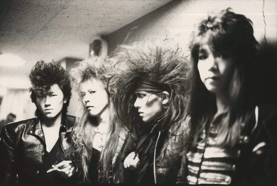 DEAD END、夏版「JACK IN THE BOX」で奇跡の復活 - 音楽ナタリー