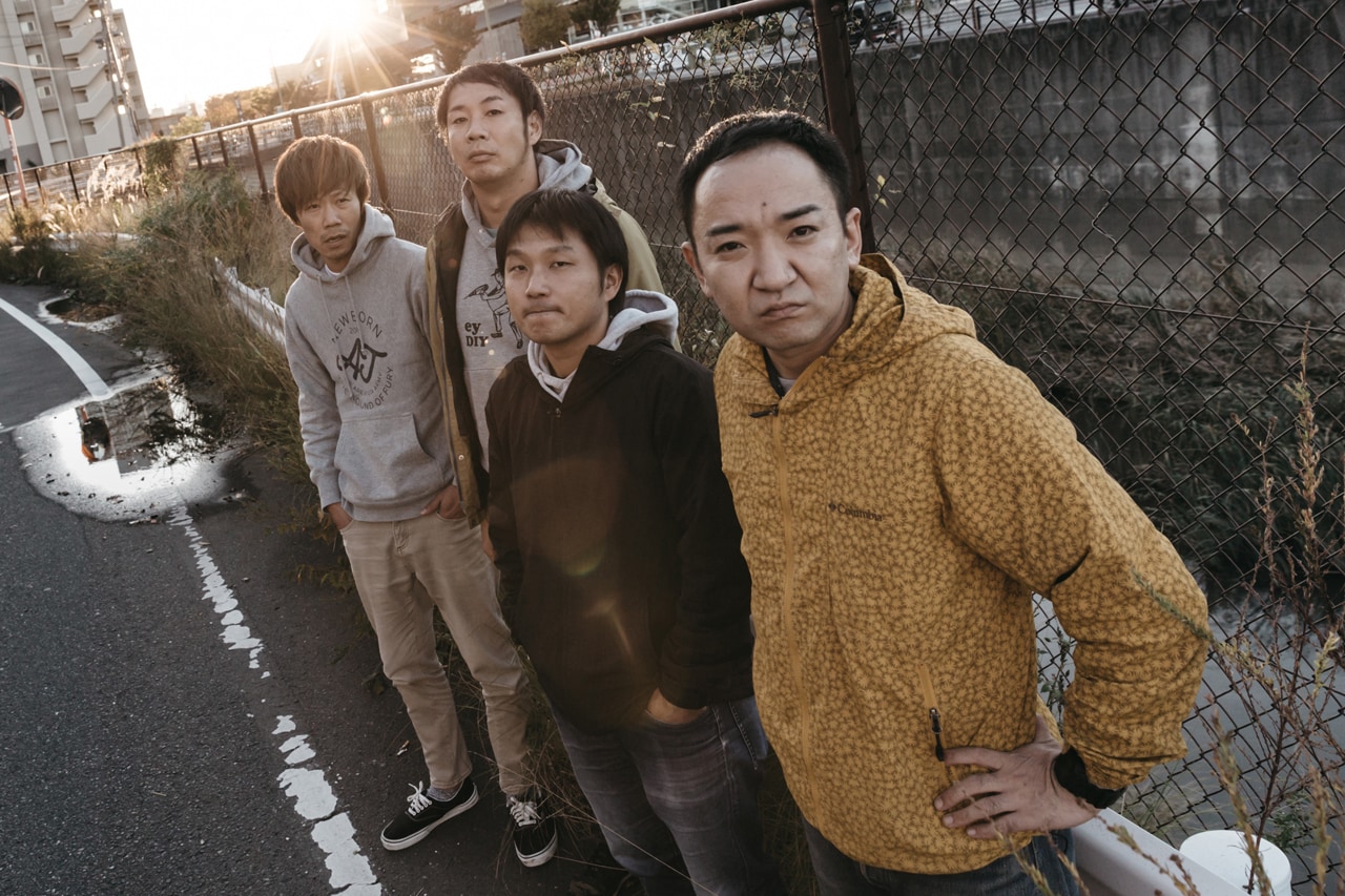 bacho、デモ曲含めた過去曲の再録編集盤「海底」発表 - 音楽ナタリー