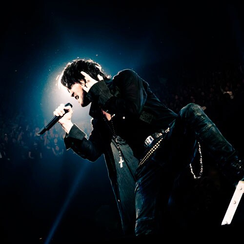 氷室京介、2012年カウントダウンライブがCD付きで映像化 - 音楽ナタリー