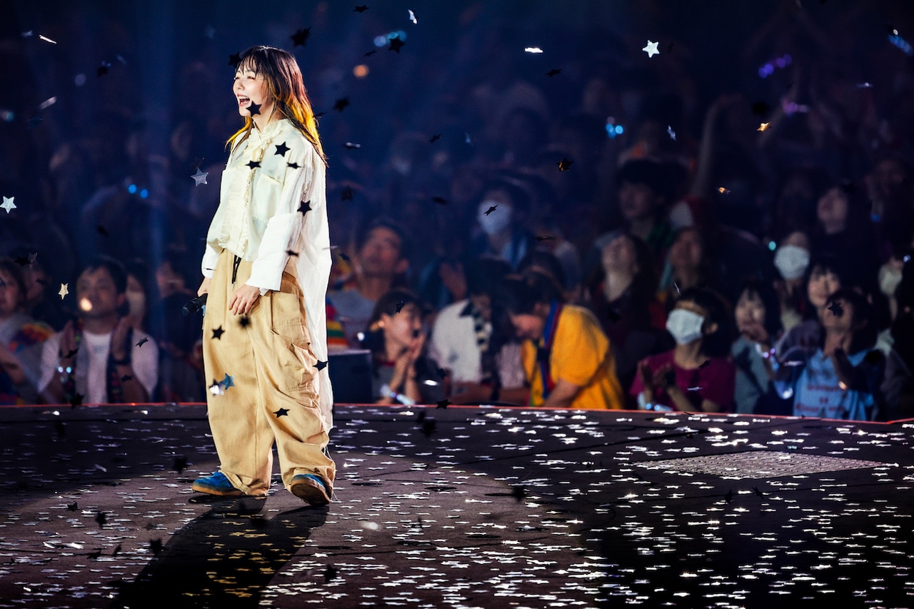 Love Like Pop vol.24」横浜アリーナ公演の様子。（撮影：岡田貴之