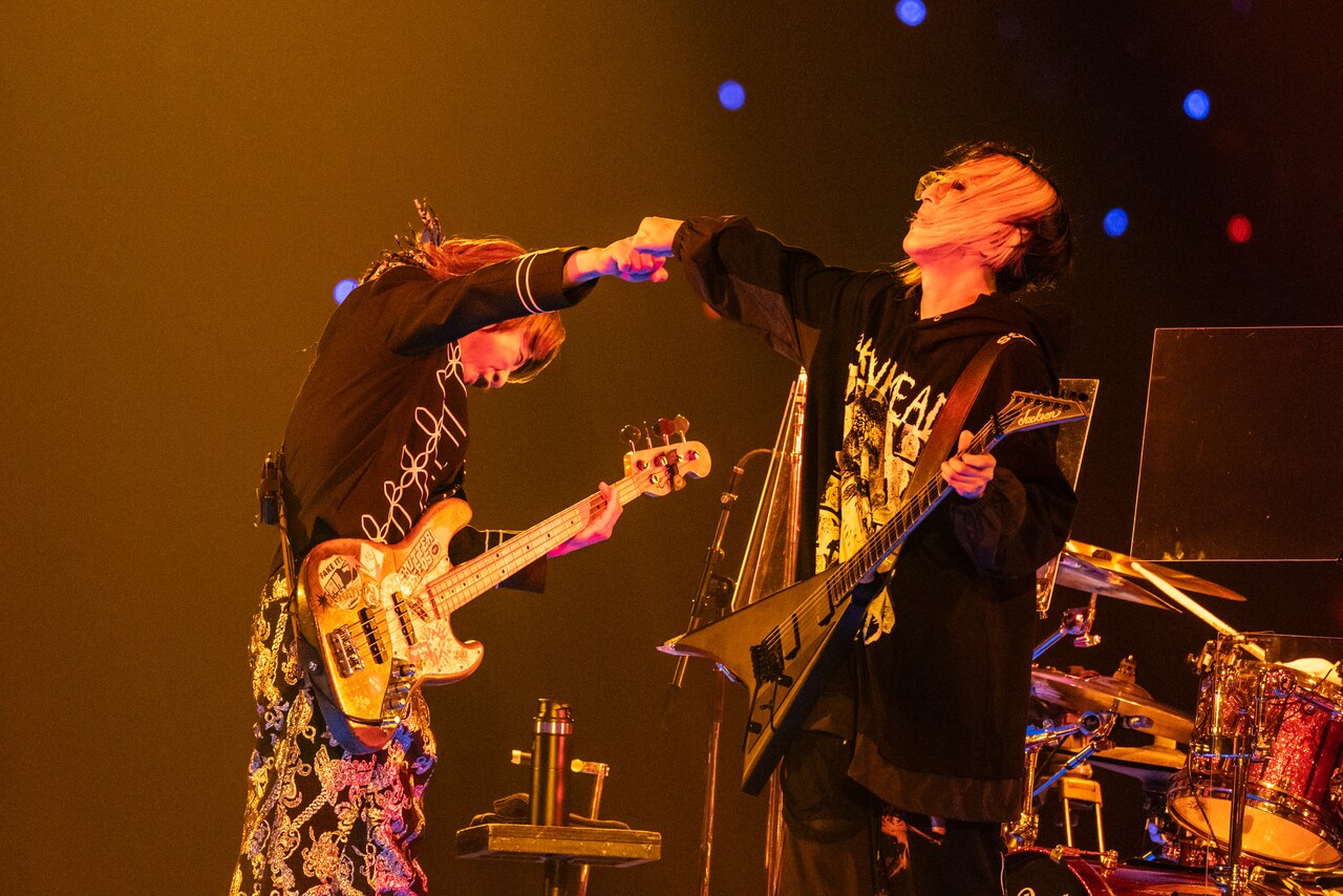 GLAY's whirlwind 30th anniversary 'GLAY EXPO' concludes, Kyocera