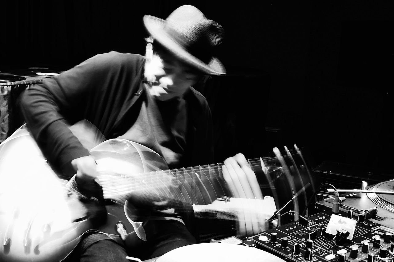 大友良英、全編即興演奏のスタジオアルバムリリース | JOYSOUND 音楽