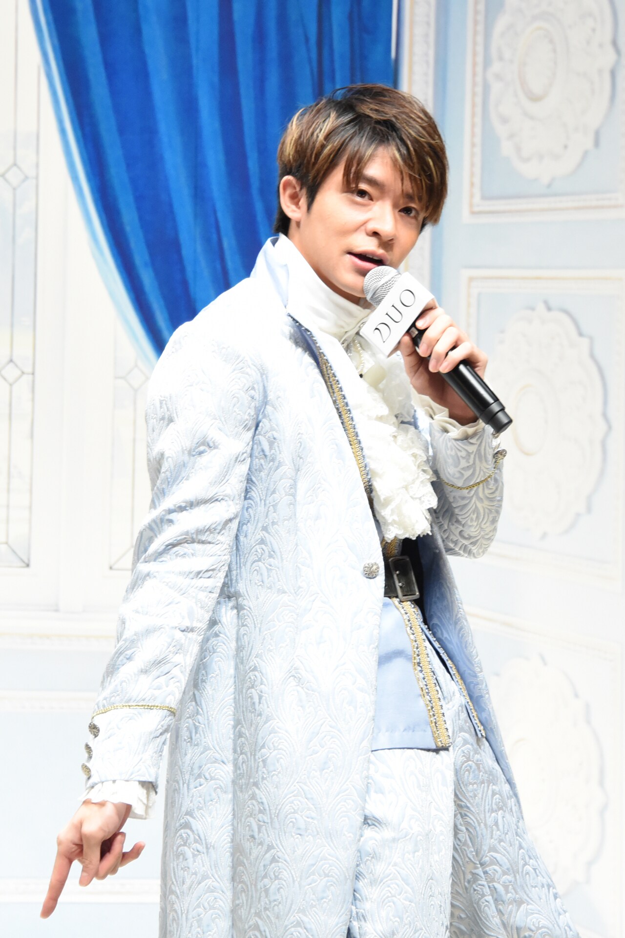 King & Prince岸優太が新CMで初のソロ王子、撮影はKinKi Kidsの肖像画