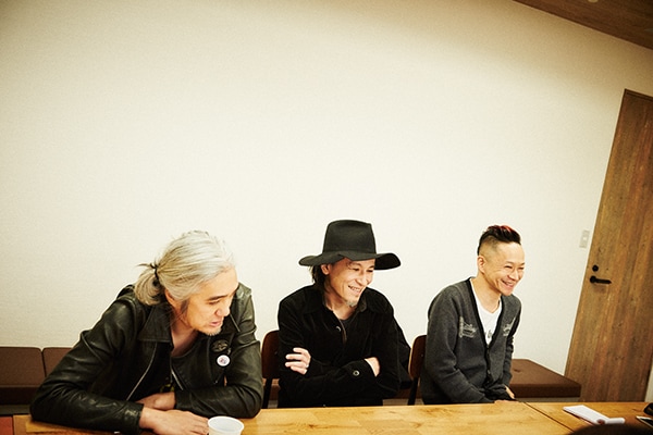 The Golden Wet Fingers「CHAOS SURVIVE INVADER」インタビュー - 音楽