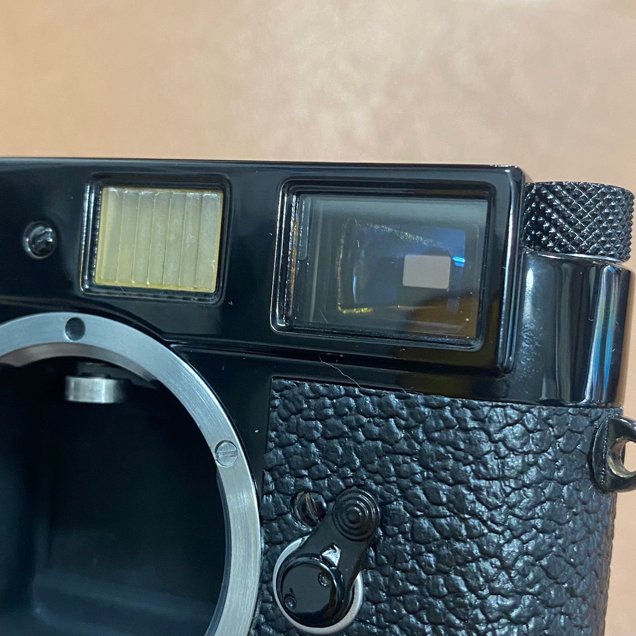 LEICA M2 後塗りブラックペイント – まるかめら