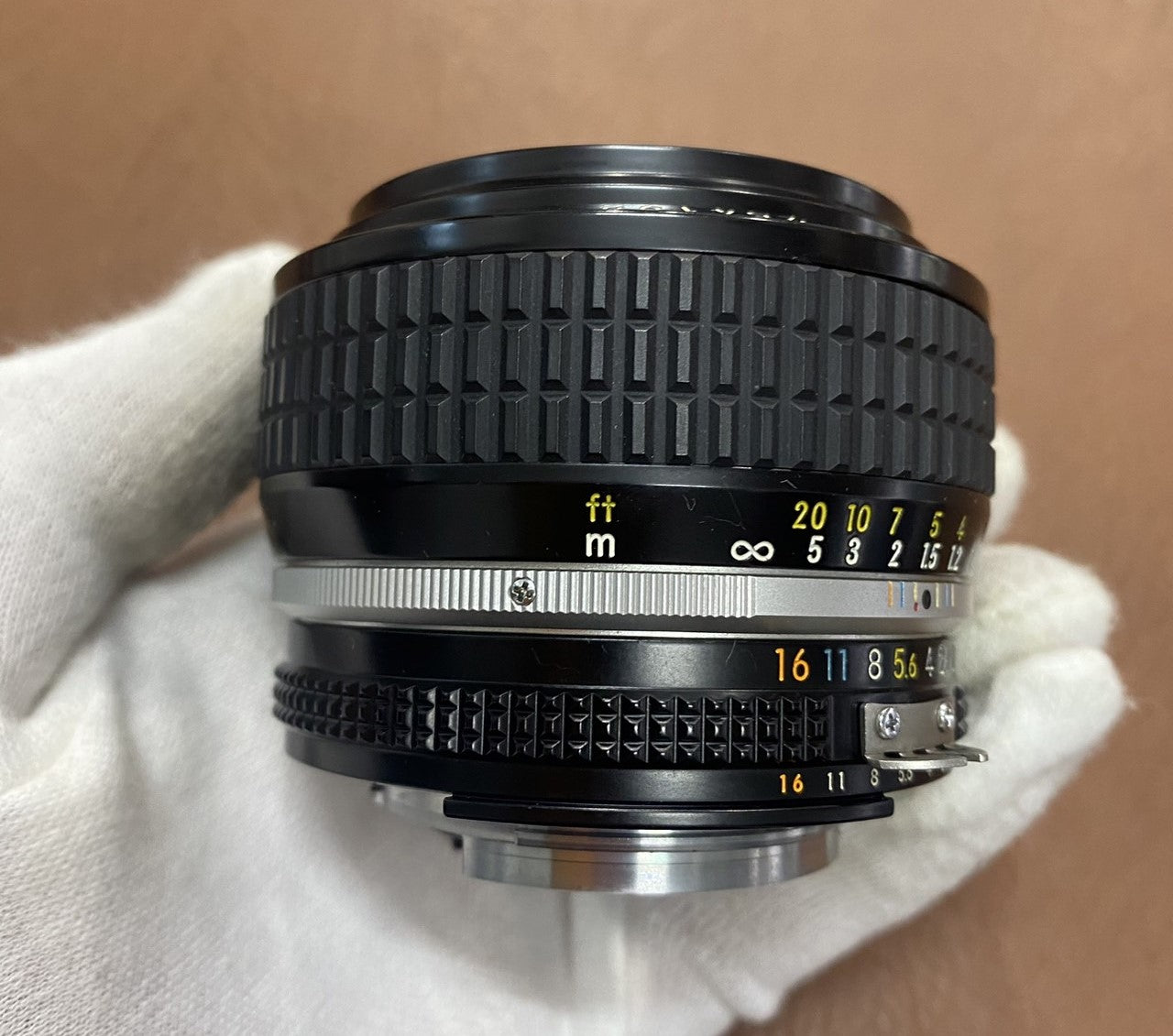 Nikon Ai-S Nikkor 50mm F1.2 フード付き – まるかめら