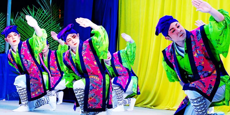3年ぶり「八月あしび」／宜野座 区民団結 23演目 | 沖縄タイムス＋