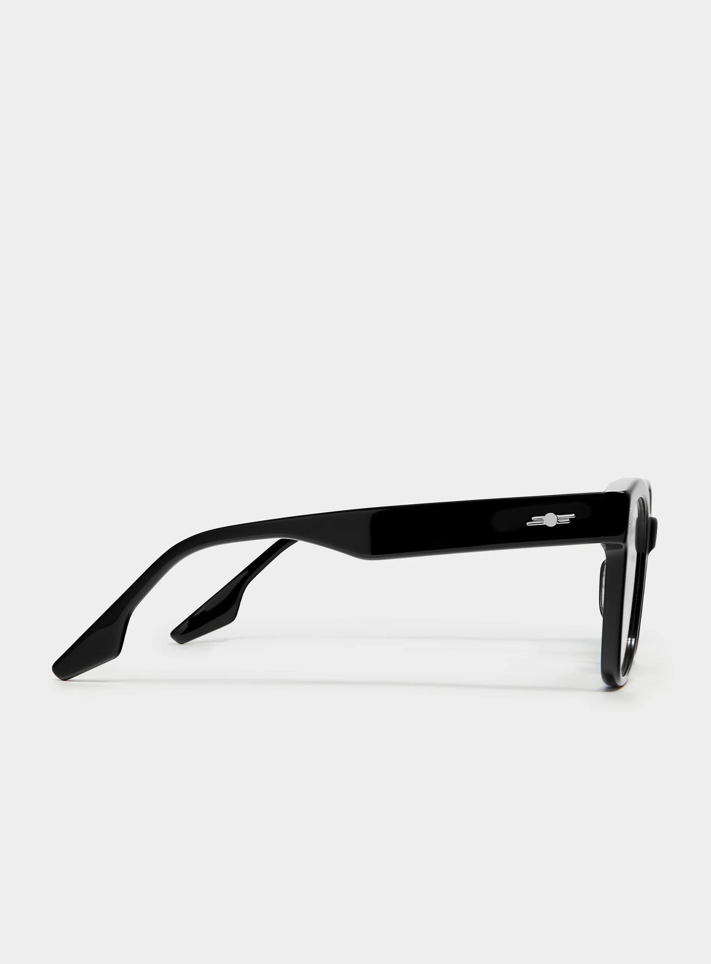 Gentle Monster Una.CN 01 – oiamoda.j