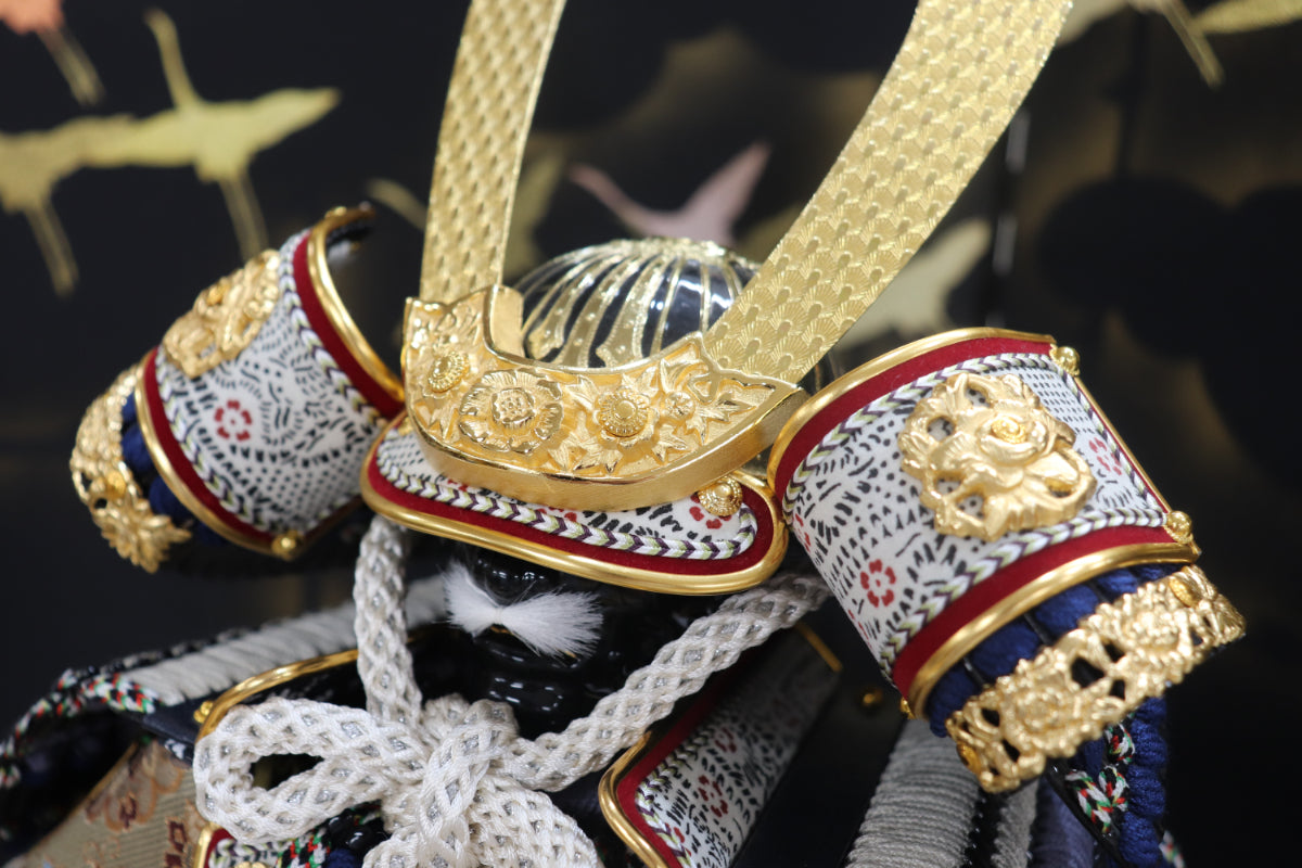 鎧平飾り五月人形セット (70cm×52cm×82cm)【送料無料】 – 節句人形の