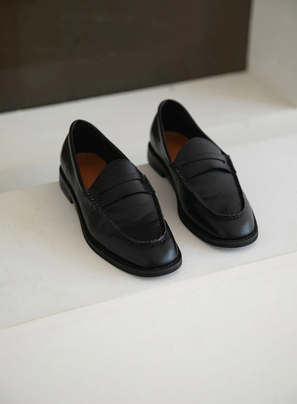sleek loafers | OHOTORO