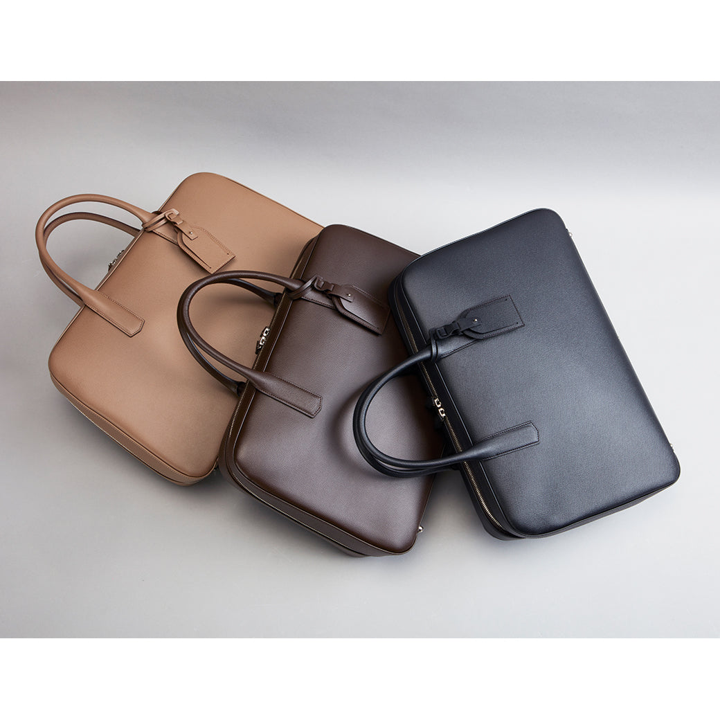 大峽製鞄のアイコン的ビジネスバッグ－『ゲント・メディア』スリム