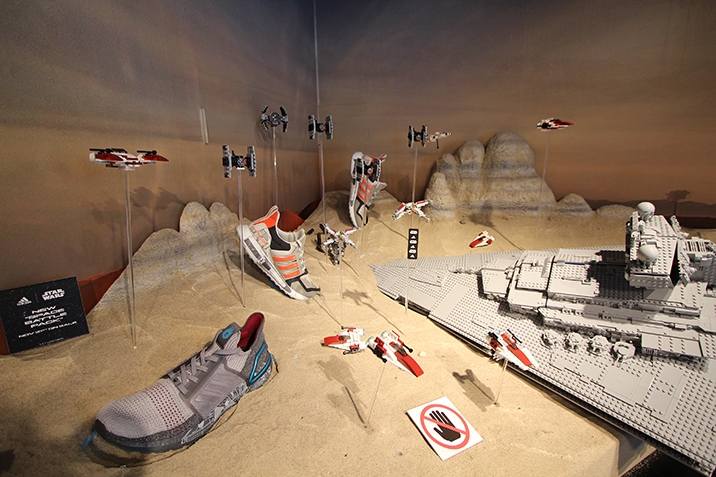 adidas×スター・ウォーズのジオラマ期間延長！ファンにはたまらない