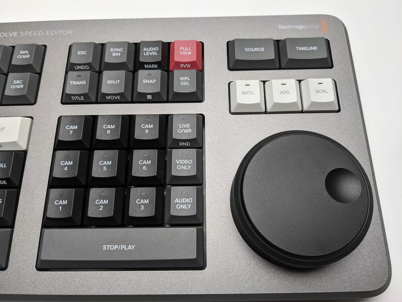 レビュー】DaVinci Resolve Speed Editor「カット編集に革命