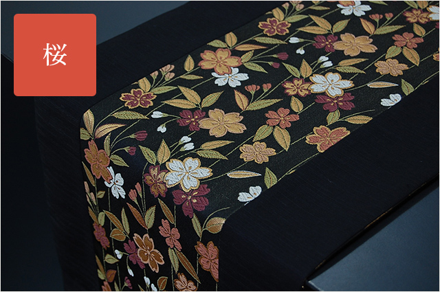 金らんテーブルランナー（ミドル）☆日本土産（みやげ）や記念品に