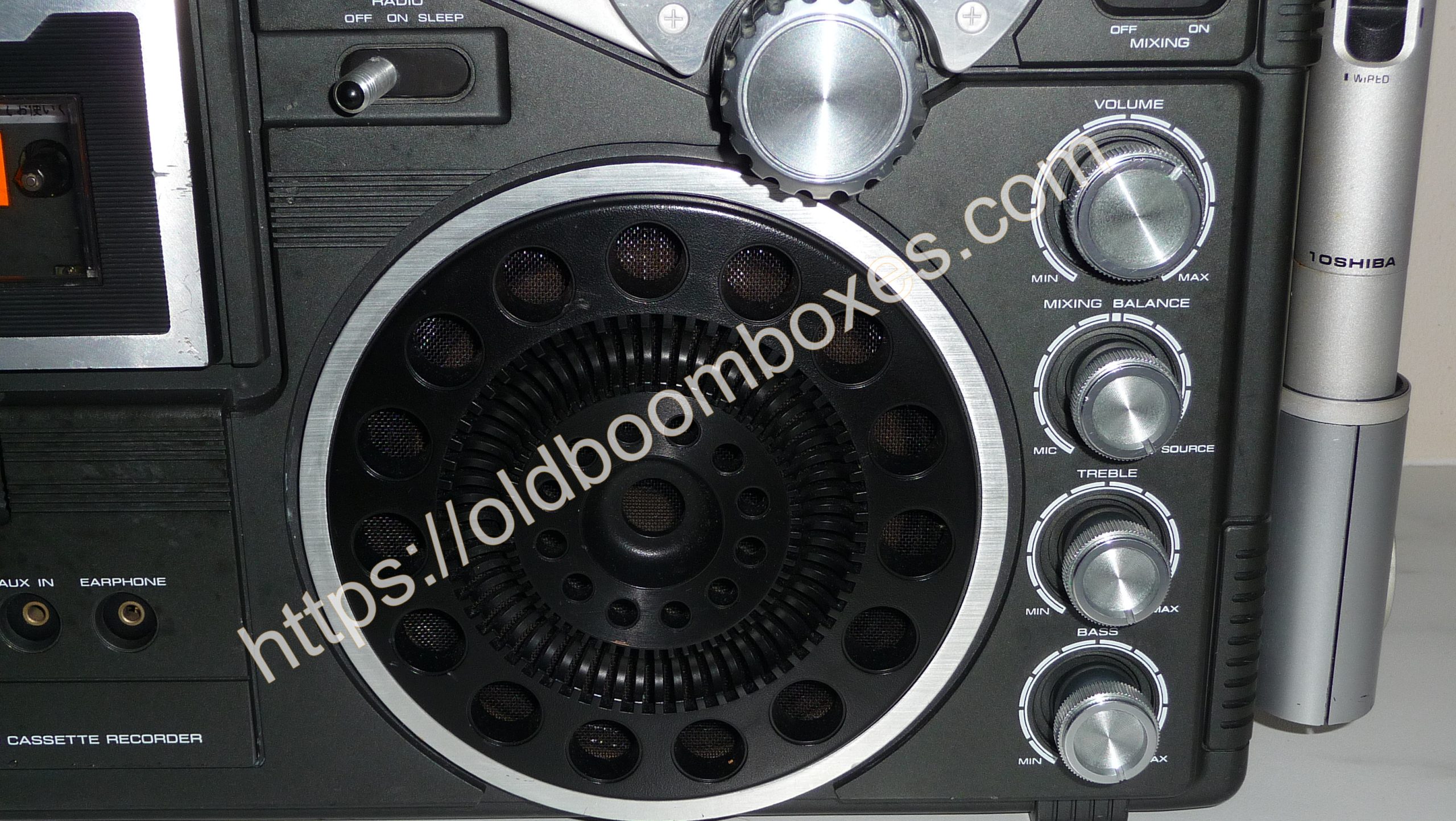 TOSHIBA RT-2800 アクタス・ラジオカセットレコーダー 動作未確認