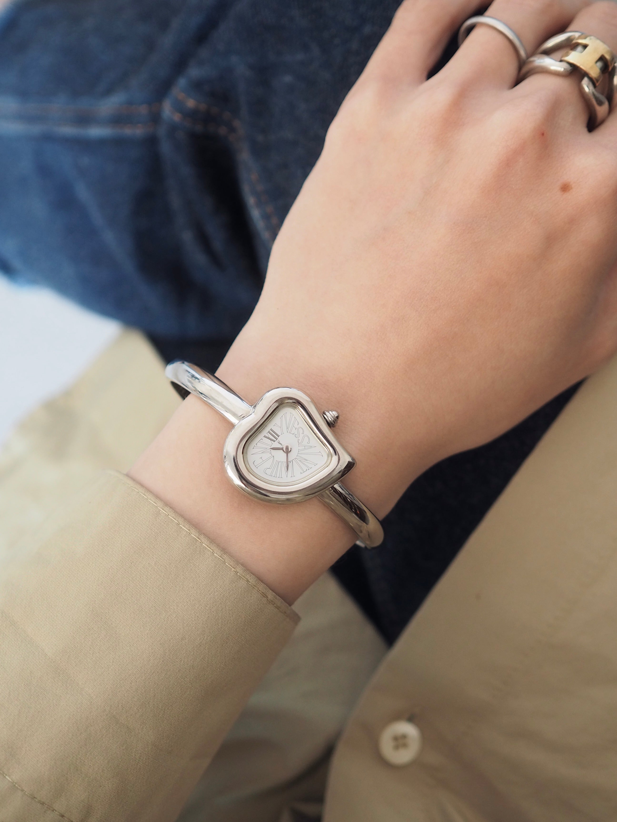 Yves Saint Laurent イヴ・サンローラン YSL ハート バングル ウォッチ