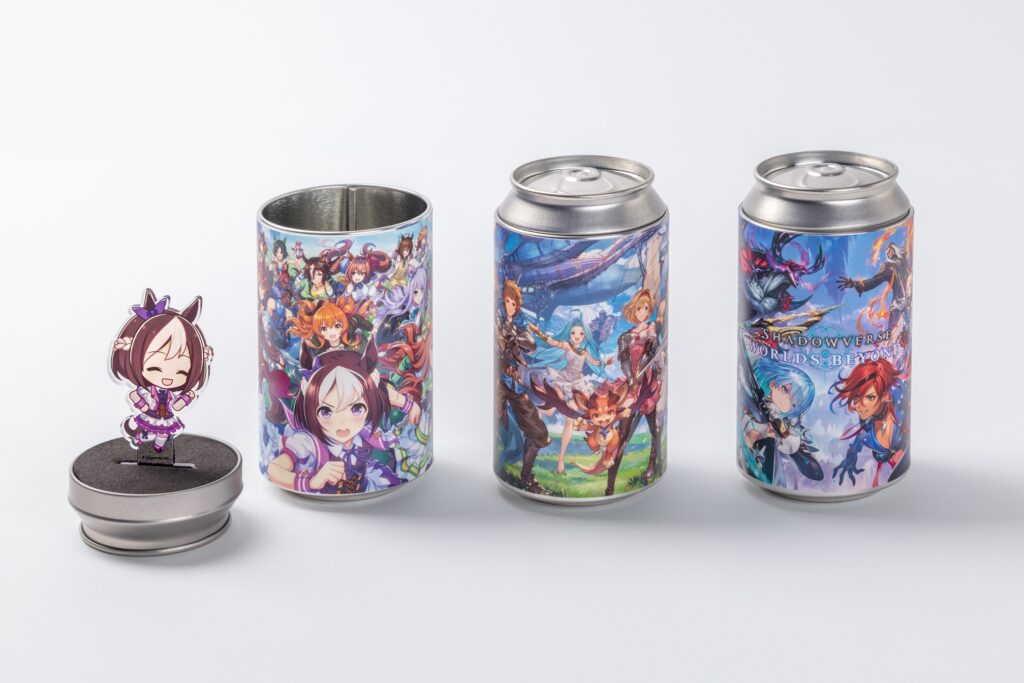 Cygamesがコンビニ型グッズショップ開店。ドリンク缶アクスタ
