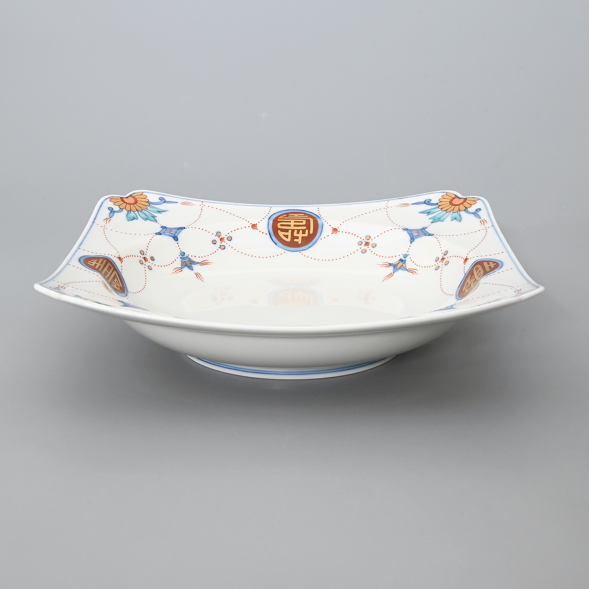 瓔珞文）大鉢|有田焼の老舗-香蘭社オンラインショップ